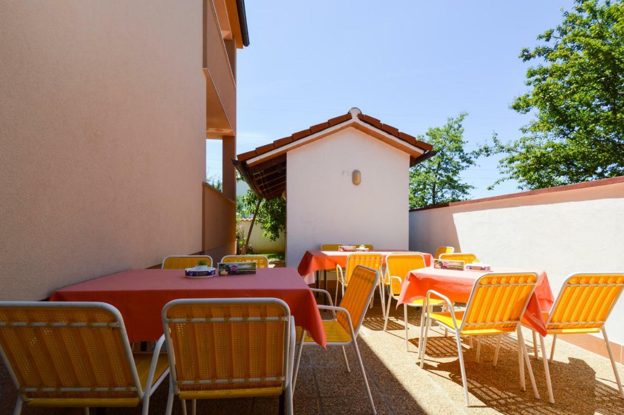 Apartment Mit- Mir Fondole Exterior foto